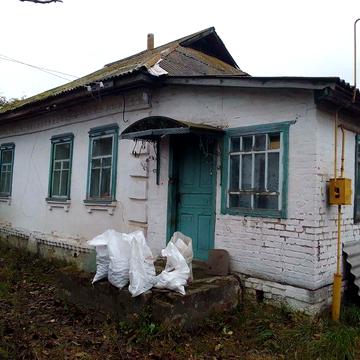 Продается дом в селе Деснянка 5 км от Чернигова