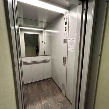 Продаж 2к Квартира вул. Тарасівська