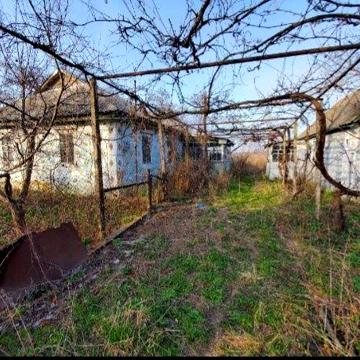 Продам дом Ладыжин 30 соток