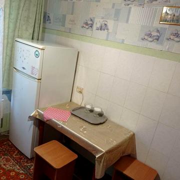 Продам 2х.ком квартиру на 40 лет