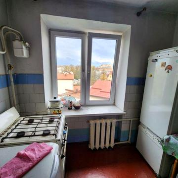 Продам 2 кімнатну вул. Пулюя