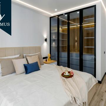 Максимовича вул. (Трутенка Онуфрія), 28Е