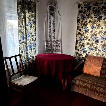 Будинок   біля річки Десна с. Араповичі  Чернігівська обл