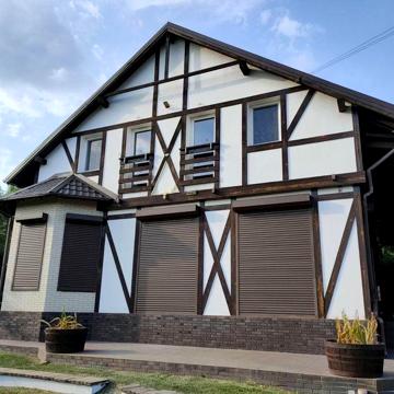 Будинок з генератором і сонячними панелями Васильків Здорівка Путрівка