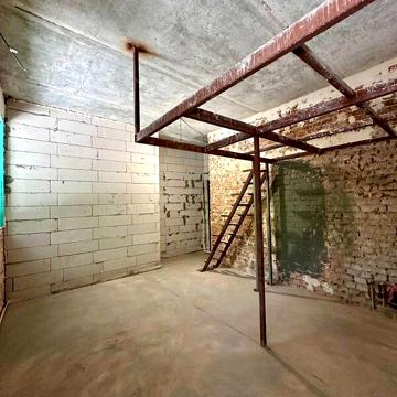 Продаж 1к Квартира Галицького Данила вулиця