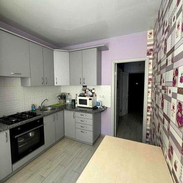 Продаж 1 К. Озерна