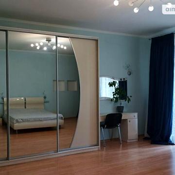 Продажа 2к квартира Паркова вулиця