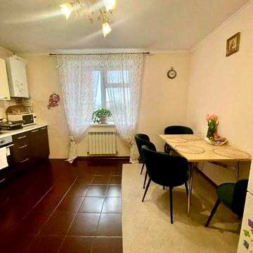 Продаж 2к Квартира Микулинецький провулок