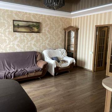 Продаж 3-ри кімнатної квартири Центр, Соборності ЖК Соборності 40