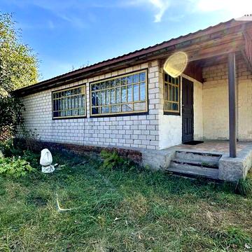 Продаж 3к Дім Миру вулиця