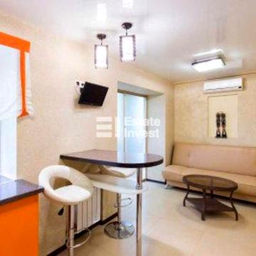 Продам 1 кімн. квартиру на пр. Науки, 32