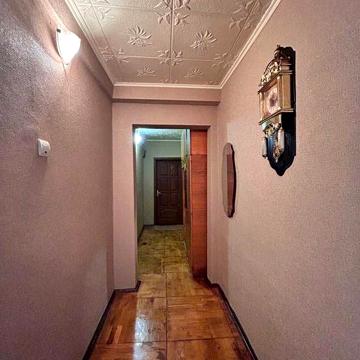 Продам 3-х кімнатну квартиру в с. Калита.