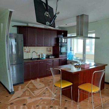 Простора 3 кмн квартира біля Здибанки