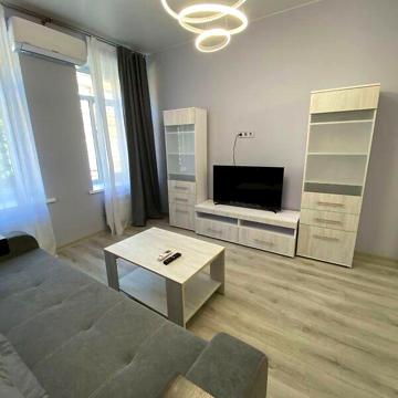 Довгострокова оренда 1к Квартира Короленка вулиця