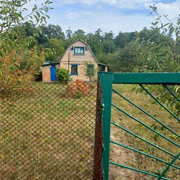Продам дачний будинок. Власник.