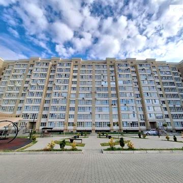 Продаж 2к Квартира вул. Зарічанська