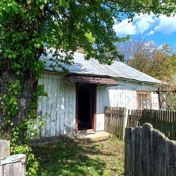 Продам будинок в селі поблизу Буська (Золочівський район)