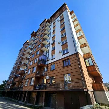 Гетьмана Мазепи вул., 144