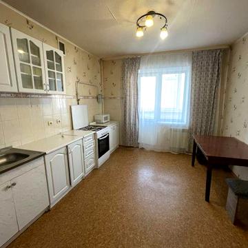 Продаж 2-к.кв з автономним опаленням по вулиці Головатого 77б