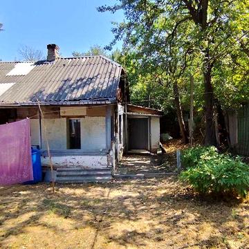 Пів будинку в районі стадіону Ворскла