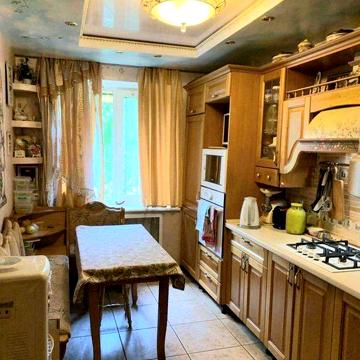 Без комісії! Під житло або комерцію 80м.кв.  Шухевича 24
