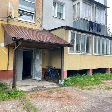 Продаж 2 кім.кв. м. Рава-Руська, (Доси)