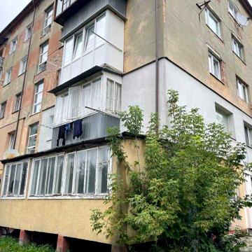 Продаж 2 кім.кв. м. Рава-Руська, (Доси)