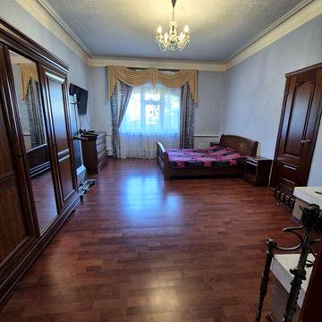 Срочно продам отличный,тёплый дом в АНД районе,возле АТБ угол Передово