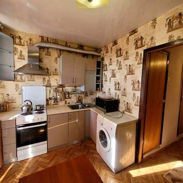 Продам 1-к.кв, 42кв.м, ул.Кричевского, 41, с/м Класс напротив