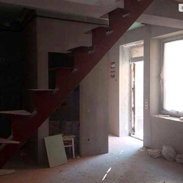 Продаж 3 поверхового будинку з опаленням 82 кв. м, 4 кімнати