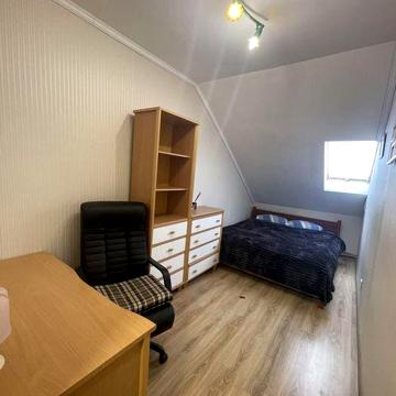 Продаж 4 кімн кв. Вул. Шухевича