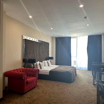 Апартаменты на 10 Фонтана, Маристелла, первая линия моря, терраса ЖК Маристелла