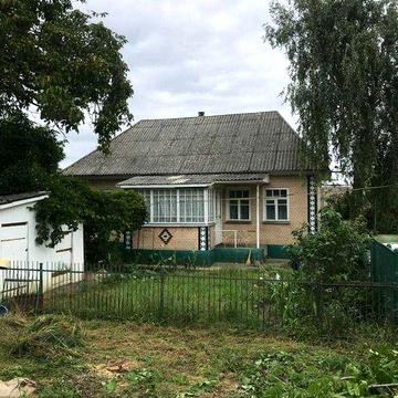 Будинок недалеко від міста Камянець - Подільський ( село Кадиївці )
