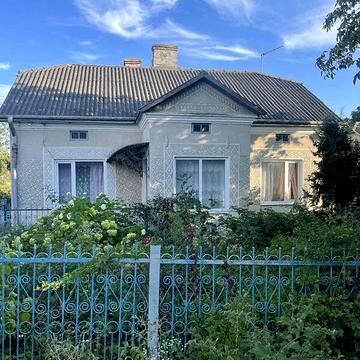 Продаж 3к Дім Івана Франка вулиця
