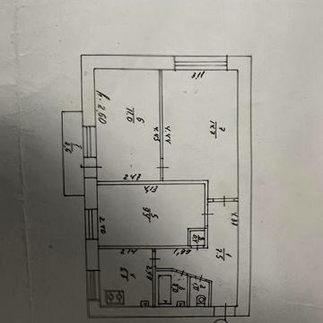 Продам 3-х кімнатну квартиру в центрі міста з автономним опаленням