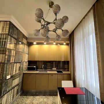 Продаж квартири 40 м2 в самому центрі Києва вул. Шота Руставелі, 26
