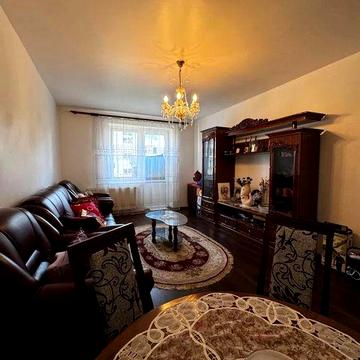 Продаж 3к квартири в Боздоші