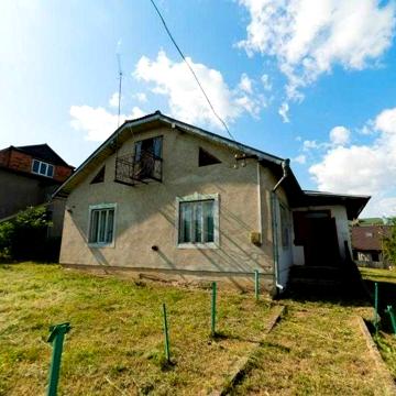 Продаю будинок смт.Гвіздець