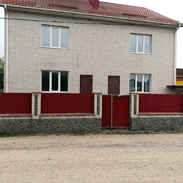 Продаж 2- поверхового будинку  ТУРБІВ,5 соток землі