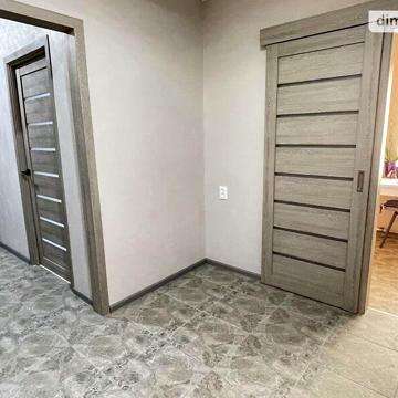 Продаж 2к Квартира Шкільна вулиця