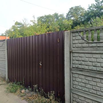 Дом между Кирова и Рабочей