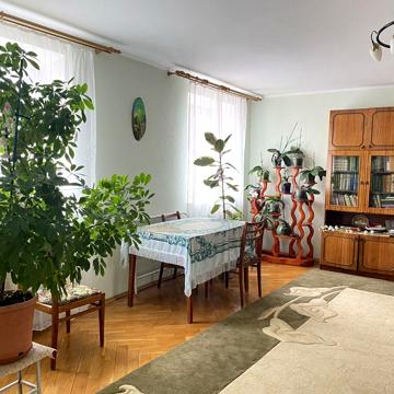 Продам будинок-дуплекс 160м2. Центр. В Новій Боярці