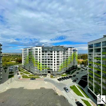 Приозерна вул., 32
