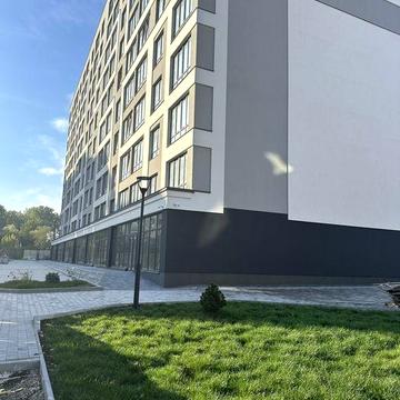 Однокімнатна біля парка Молодіжний