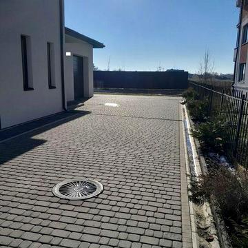 ~ Затишний котедж у м. Рівне