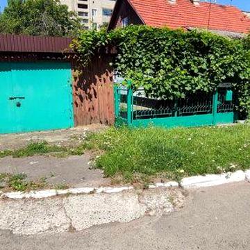 Будинок з обміном на 2 кімнатну квартиру