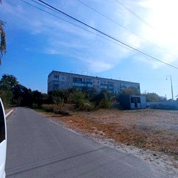 Продаж 3х кімнатної в жилому стані.