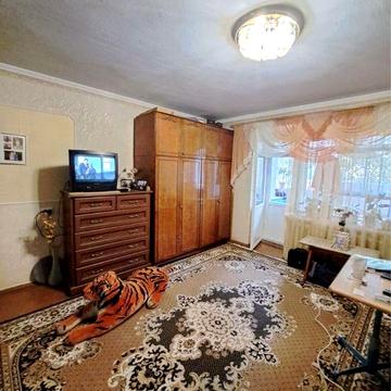 Продам 1 комнатную квартиру в мкр. Соляные