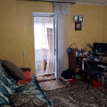 Продам двохкімнатну квартиру