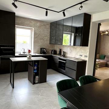 Продаж американки